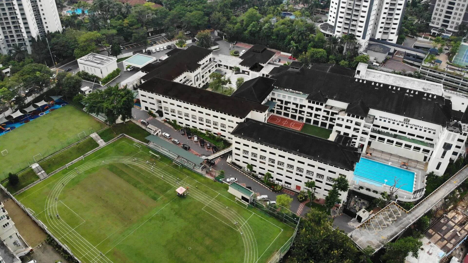 M&apos;KIS campus